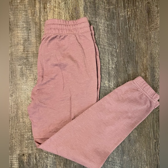 Women’s Comfort Sonoma Good For Life Stretch Jersey Joggers, Small, Pink Mauve - Picture 2 of 8